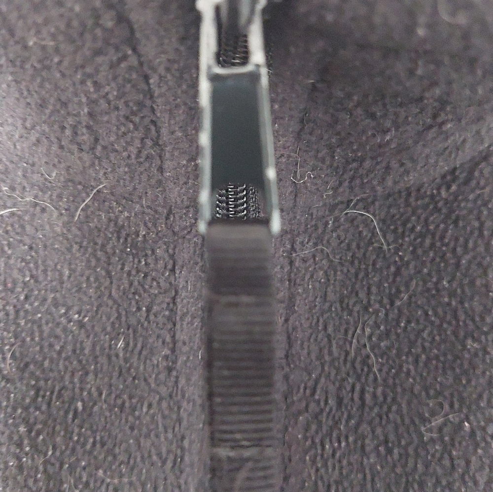 Columbia Black Zip-up, Size 1X - Picture 4 of 7